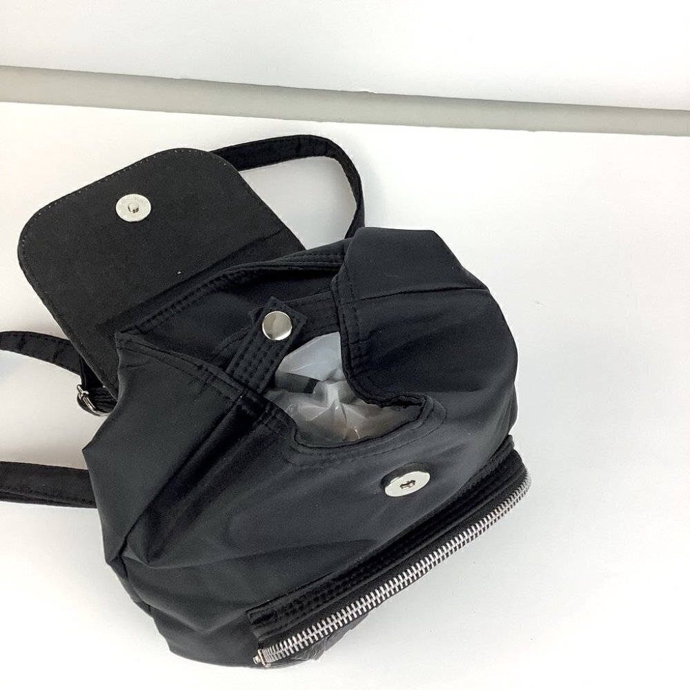 𝅺y2k MINI BACKPACK - Picture 3 of 5